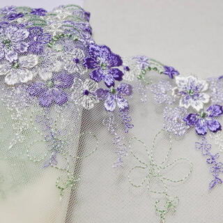 白 花刺繍 チュールレース 紫 アンティーク 洋裁 手芸 生地 布 ハンドメイド