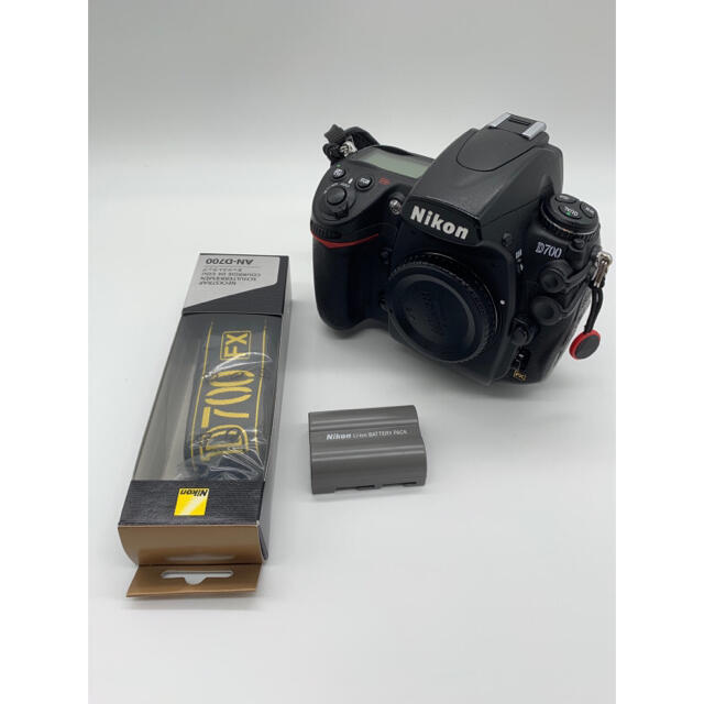 ☆良品【NIKON】D700 ボディ ニコン