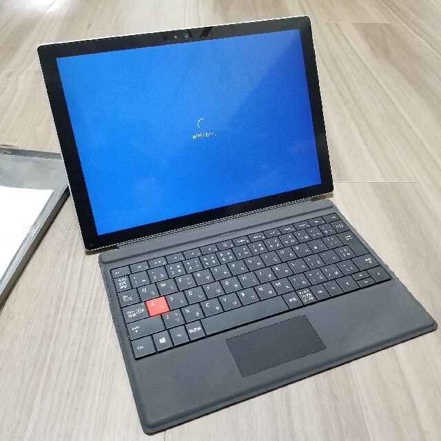 Surface Pro 4 m3 難あり