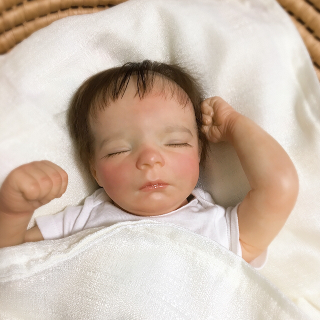キナル別注 綺麗な新生児の赤ちゃん 可愛いリボーンドール 寝顔がとにかく可愛いです 新品 Huaf Edu Vn