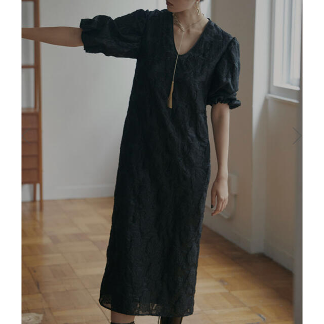 89％以上節約 AMERI FLOWER JACQUARD STRAIGHT DRESS