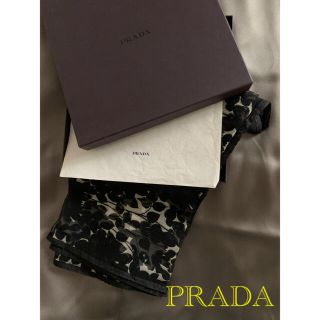 プラダ(PRADA)の⭐️新品⭐️PRADAプラダ⭐️スカーフ　(バンダナ/スカーフ)