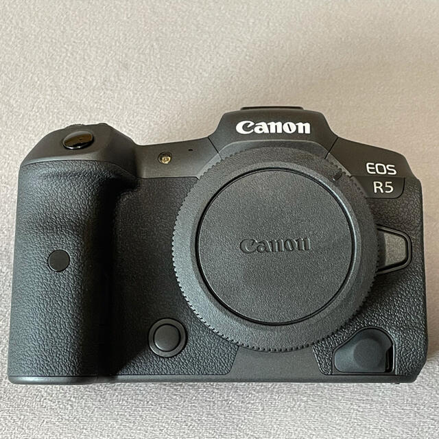 Canon EOS R5