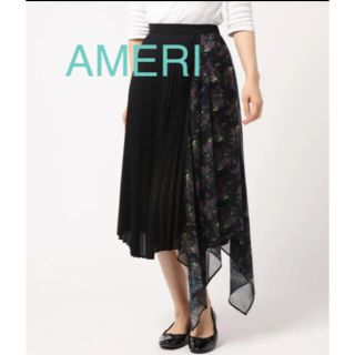 アメリヴィンテージ(Ameri VINTAGE)のAMERI プリーツスカート　黒　美品(ロングスカート)