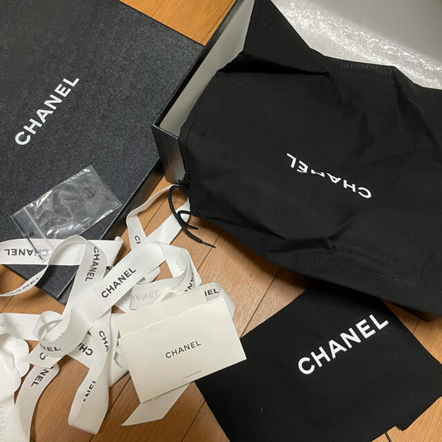 CHANEL スニーカー　メンズサイズ　銀座店限定