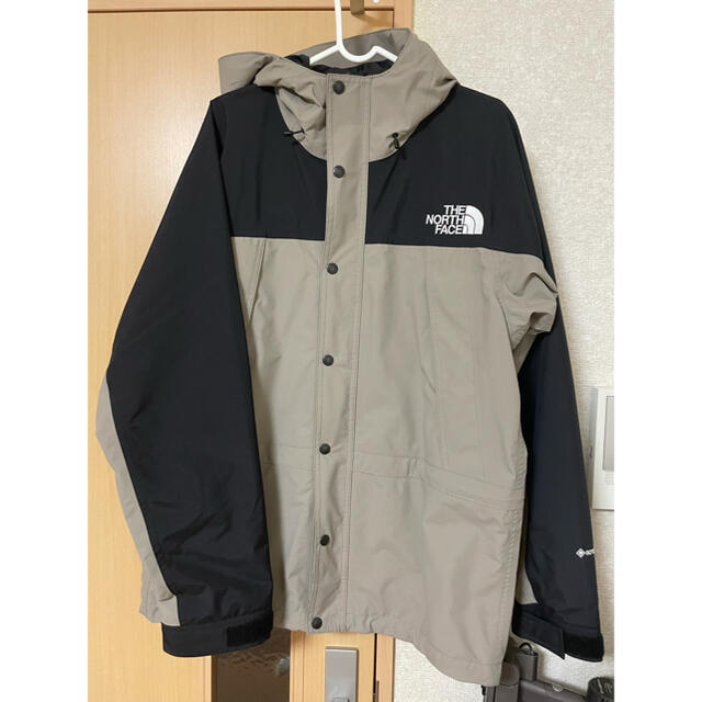 THE NORTH FACE(ザノースフェイス)のノースフェイス　マウンテンライトジャケット　Lサイズ メンズのジャケット/アウター(マウンテンパーカー)の商品写真