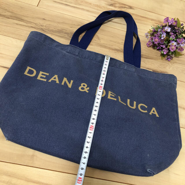 DEAN & DELUCA(ディーンアンドデルーカ)の『DEAN&DELUCA』トートバック　Mサイズ　ネイビー レディースのバッグ(トートバッグ)の商品写真