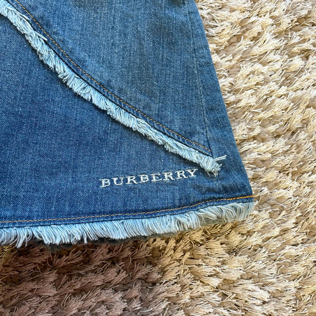 BURBERRY(バーバリー)のバーバリー デニムスカート 100⭐️BURBERRY LONDON キッズ/ベビー/マタニティのキッズ服女の子用(90cm~)(スカート)の商品写真