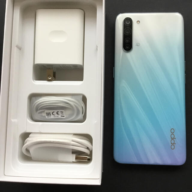 OPPO Reno 3A　ホワイト