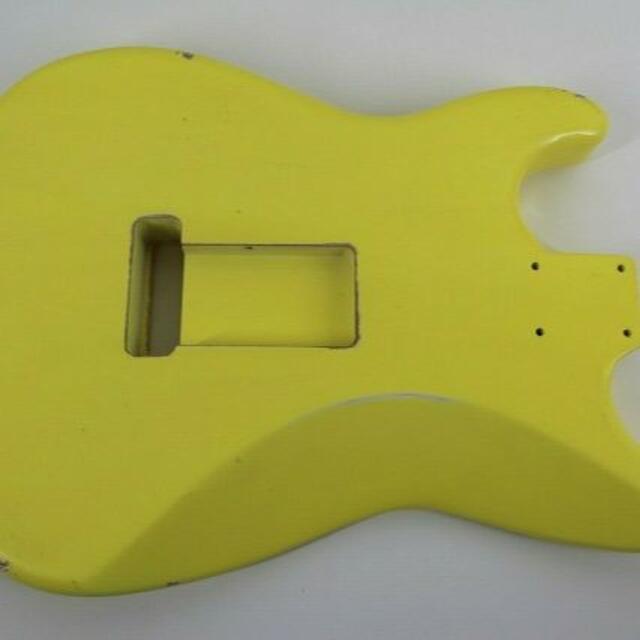 MJTストラトキャスターレリック加工ボディ　グラフィティイエロー 楽器のギター(エレキギター)の商品写真