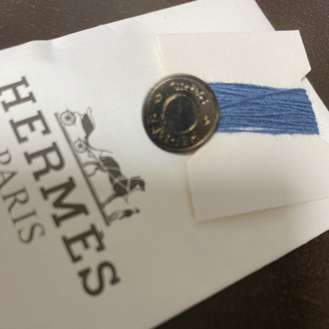 Hermes(エルメス)のHERMES エルメス カシミアカーディガン ブルー セリエボタン レディースのトップス(カーディガン)の商品写真