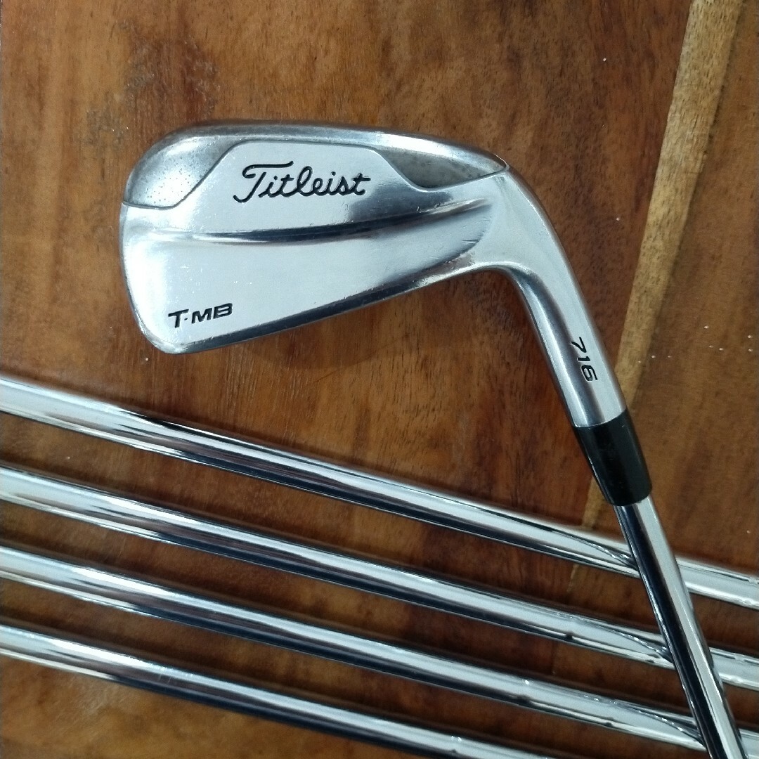 Titleist(タイトリスト)のホットリスト金賞受賞クラブ タイトリスト TMB 716 スポーツ/アウトドアのゴルフ(クラブ)の商品写真