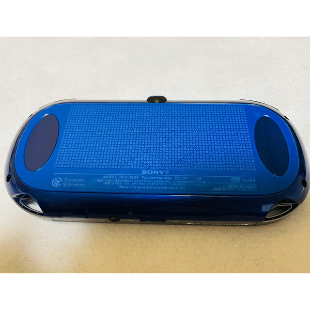 PlayStation Vita(プレイステーションヴィータ)の☆美品☆PSVita PCH-1000 ZA04 サファイアブルー エンタメ/ホビーのゲームソフト/ゲーム機本体(家庭用ゲーム機本体)の商品写真