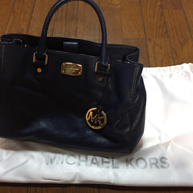 Michael Kors(マイケルコース)のMICHAEL KORSバッグ レディースのバッグ(ハンドバッグ)の商品写真