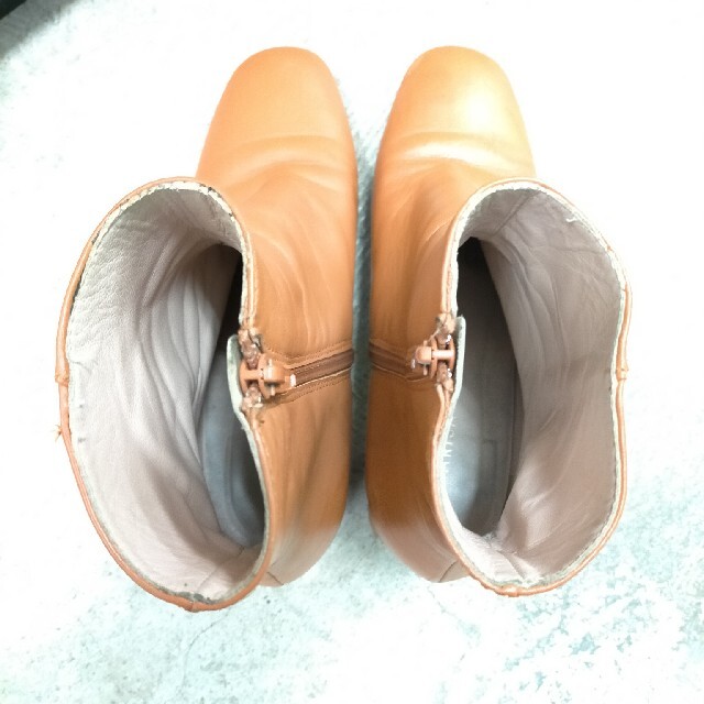 IENA(イエナ)のMARISA REY サイドジップショートブーツ レディースの靴/シューズ(ブーツ)の商品写真