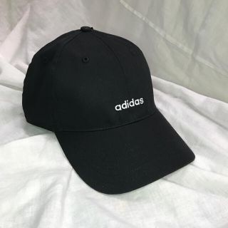 アディダス(adidas)の新品　未使用品　アディダス　男女兼用フリーサイズ　帽子　キャップ　黒(キャップ)