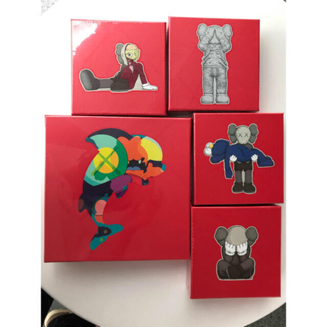 比較的美品 KAWS TOKYO FIRST カウズ パズル puzzle 5種セット