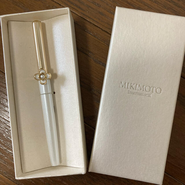 MIKIMOTO(ミキモト)のミキモト リップブラシ コスメ/美容のキット/セット(コフレ/メイクアップセット)の商品写真