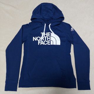 ザノースフェイス(THE NORTH FACE)のTHE NORTH FACE　カラーハザード スウェット フーディ　XSサイズ(パーカー)