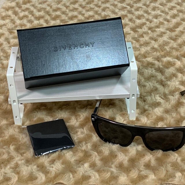 新品未使用】GIVENCHY サングラス 正規輸入品 sanmiguelinmobiliaria.com