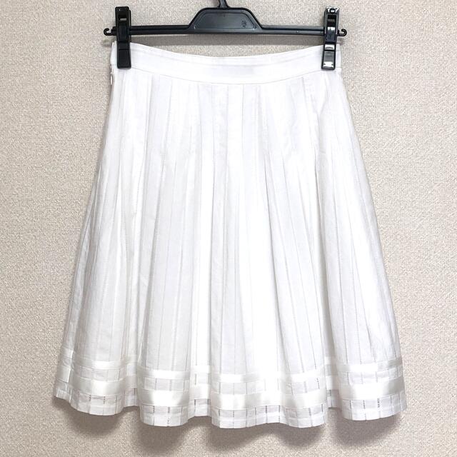 Xmiss(キスミス)のXmissタックフレアスカート レディースのスカート(ひざ丈スカート)の商品写真