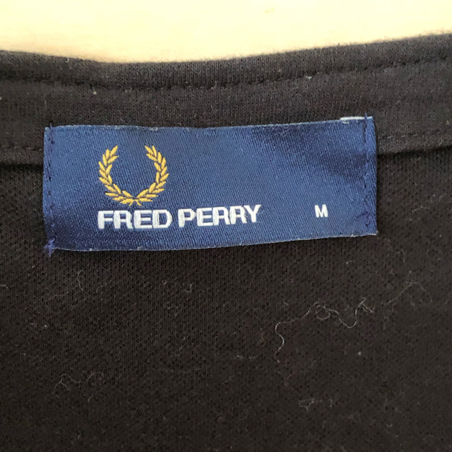 FRED PERRY(フレッドペリー)のフレッドペリー　ベスト　Mサイズ メンズのトップス(ベスト)の商品写真