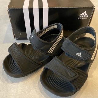 アディダス(adidas)のアディダス　キッズ　サンダル　ブラック　13cm(サンダル)