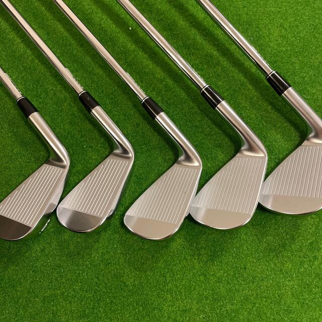 Srixon(スリクソン)のZX5-7アイアンコンボ(5本セットカスタム) スポーツ/アウトドアのゴルフ(クラブ)の商品写真