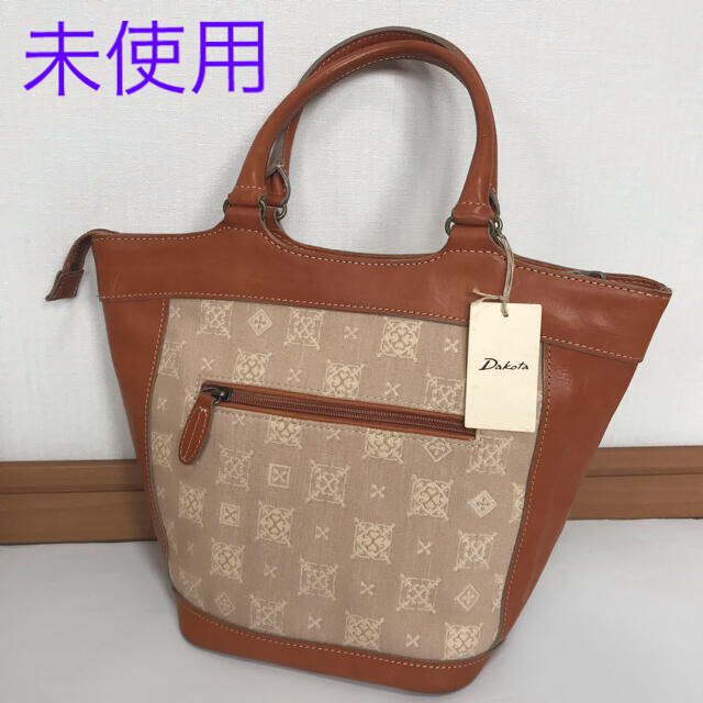 値下げです!Dakotaのトートバッグです。