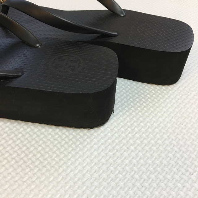 TORY BURCH トリーバーチ サンダル 7 1/2(24.5cm位) 黒 - サンダル