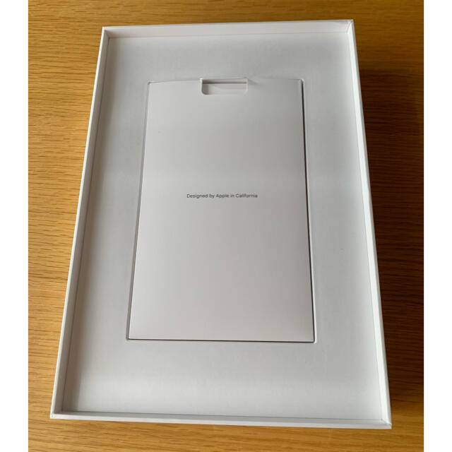 Apple(アップル)のiPad 10.2インチ 第8世代 32GB Wi-Fi GOLD スマホ/家電/カメラのPC/タブレット(タブレット)の商品写真