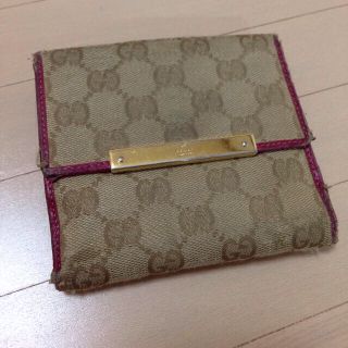 グッチ(Gucci)のGUCCI♡二つ折り財布ピンク(財布)