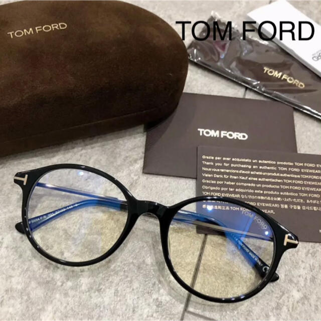 TOMFORD 黒縁 メガネ 伊達眼鏡 トムフォード ブラック 黒 ブルーカット