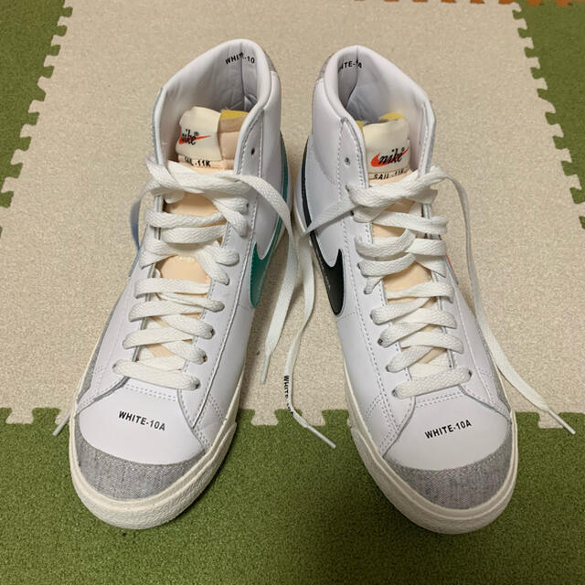 NIKE(ナイキ)のnike スニーカー WHITE-10A メンズの靴/シューズ(スニーカー)の商品写真