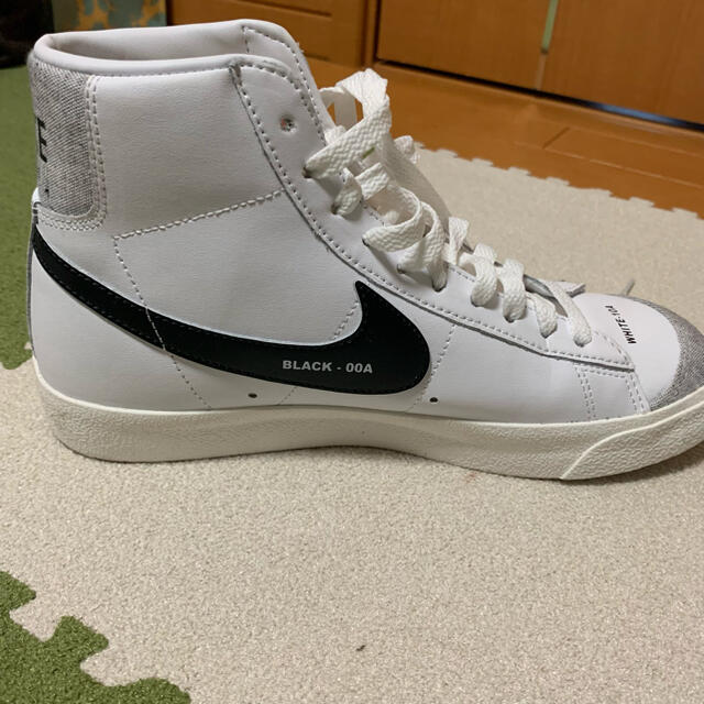 NIKE(ナイキ)のnike スニーカー WHITE-10A メンズの靴/シューズ(スニーカー)の商品写真