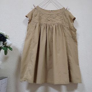 サマンサモスモス(SM2)のサマンサモスモス刺繍カットソー(シャツ/ブラウス(半袖/袖なし))