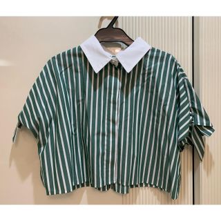 チェスティ(Chesty)の【新品】rosymonster ホワイトカラーブラウス 村上沙織(シャツ/ブラウス(半袖/袖なし))