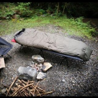 オーロラ800DX レギュラー 日本製シュラフ(NANGA/ナンガ)  カーキ(寝袋/寝具)