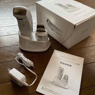 アムウェイ(Amway)のARTISTRY ホームエステティシャン美顔器（Amway）(フェイスケア/美顔器)