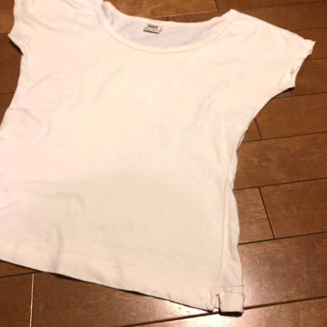 Sisley(シスレー)のSISLEY Tシャツ　フレンチスリーブ　イタリア製 レディースのトップス(Tシャツ(半袖/袖なし))の商品写真