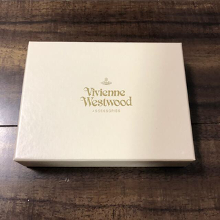 ヴィヴィアンウエストウッド(Vivienne Westwood)のvivienne westwood 空箱(ショップ袋)