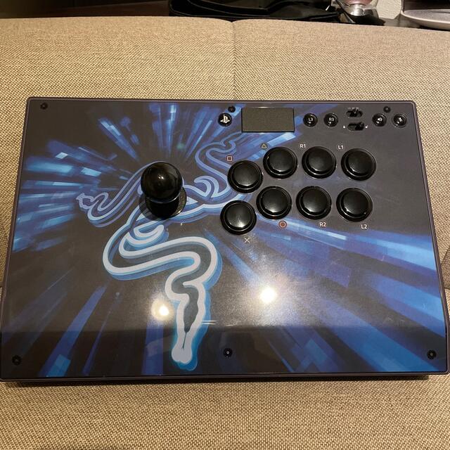 LAZER(レイザー)の【美品】RAZER PANTHERA EVO アーケードスティック エンタメ/ホビーのゲームソフト/ゲーム機本体(その他)の商品写真