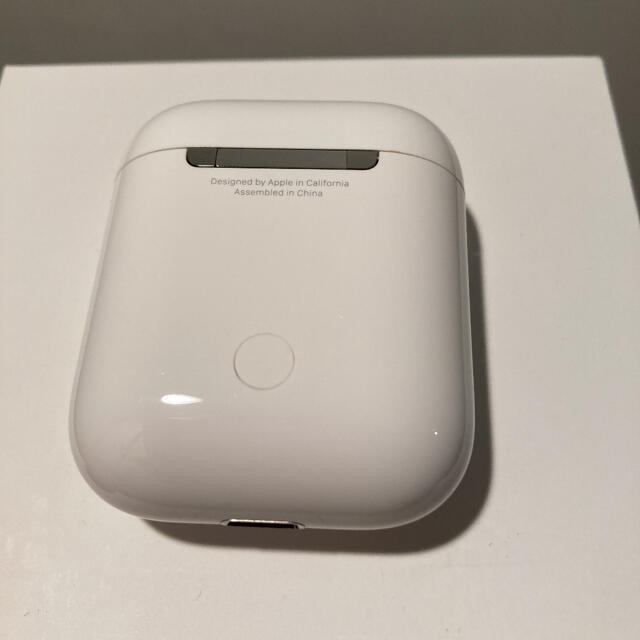 Apple AirPods with Charging Case 第二世代 本体 | tradexautomotive.com