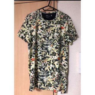 WHITE MOUNTAINEERING - ホワイトマウンテニアリング ボタニカル柄 T
