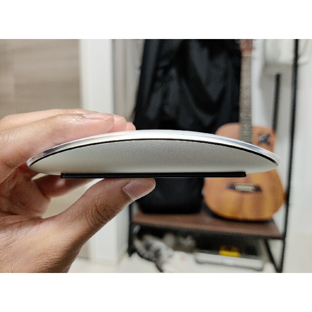 Apple(アップル)のApple Magic Mouse 2 スマホ/家電/カメラのPC/タブレット(PC周辺機器)の商品写真