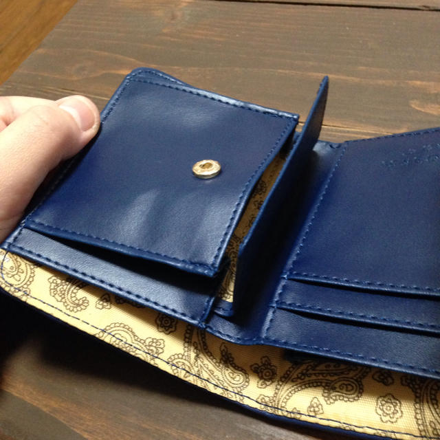 紺色三つ折り財布 レディースのファッション小物(財布)の商品写真