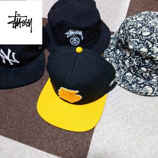 ステューシー(STUSSY)の【おまけ付き】ステューシー　帽子　キャップ　バケットハット　ハット　スカル(キャップ)