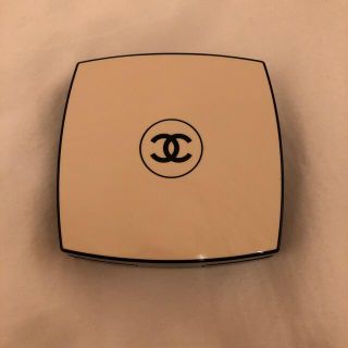 シャネル(CHANEL)の【ケースのみ】シャネル　プードゥル　ベージュ×ブラック(フェイスパウダー)