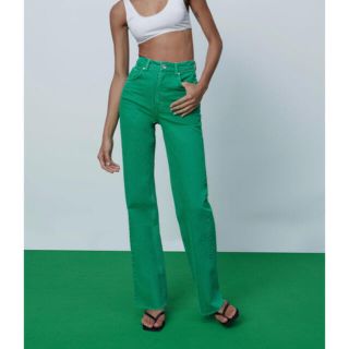 ザラ(ZARA)のzara カラーデニム　グリーン　緑(デニム/ジーンズ)