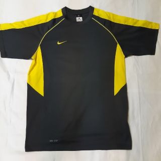 ナイキ(NIKE)のナイキ　Tシャツ　グレー黄色(ウェア)